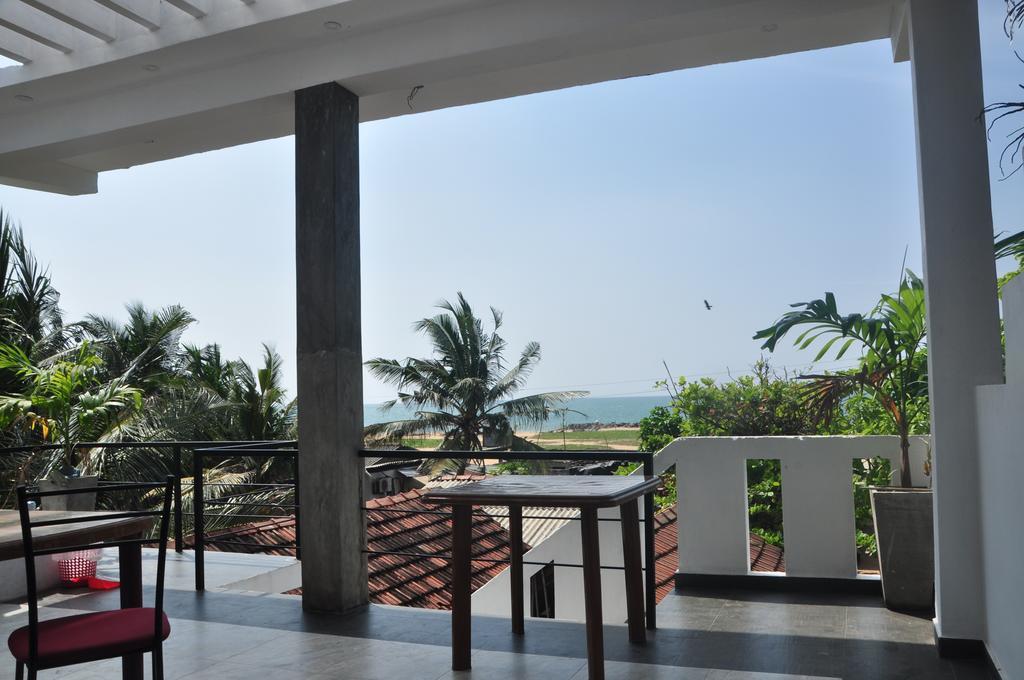 Petit Guest House Negombo Eksteriør billede