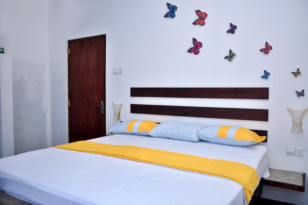 Petit Guest House Negombo Eksteriør billede